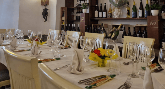 Ristorante Arabesque - Tavola imbandita